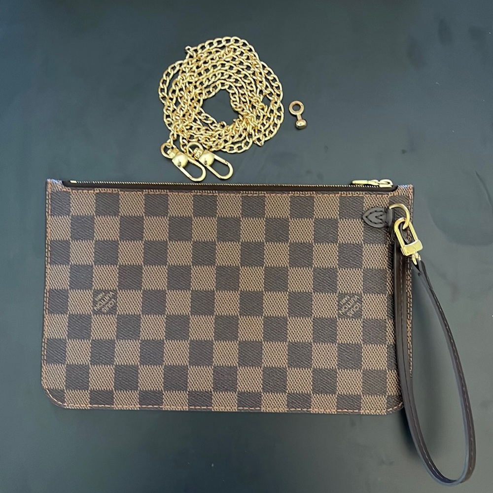 Authentic LV Neverfull Damier wristlet